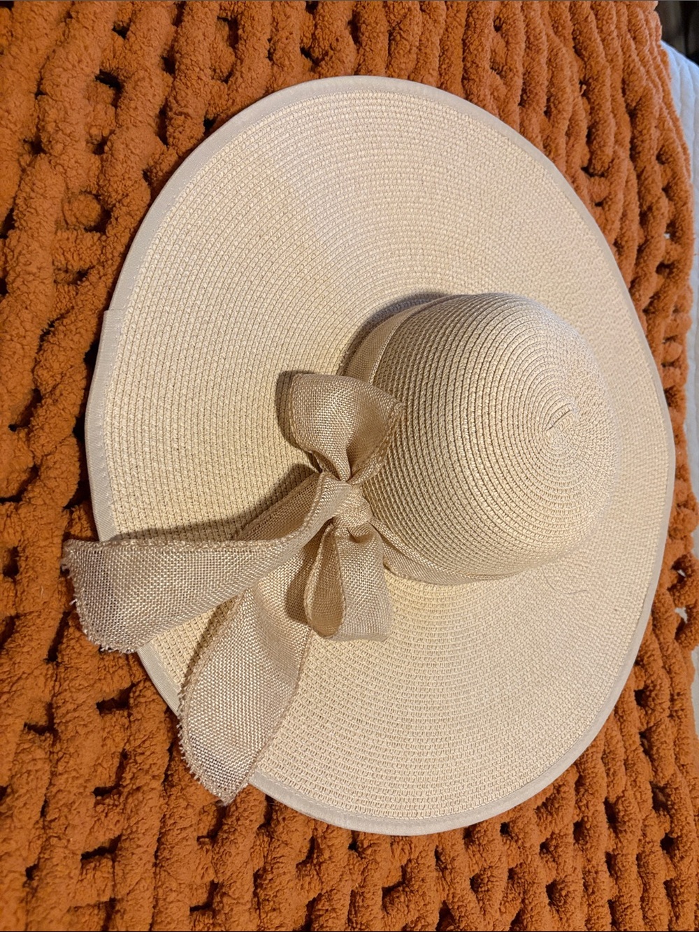 J. Crew Cream Wide-Brim Straw Sun Hat with Bow